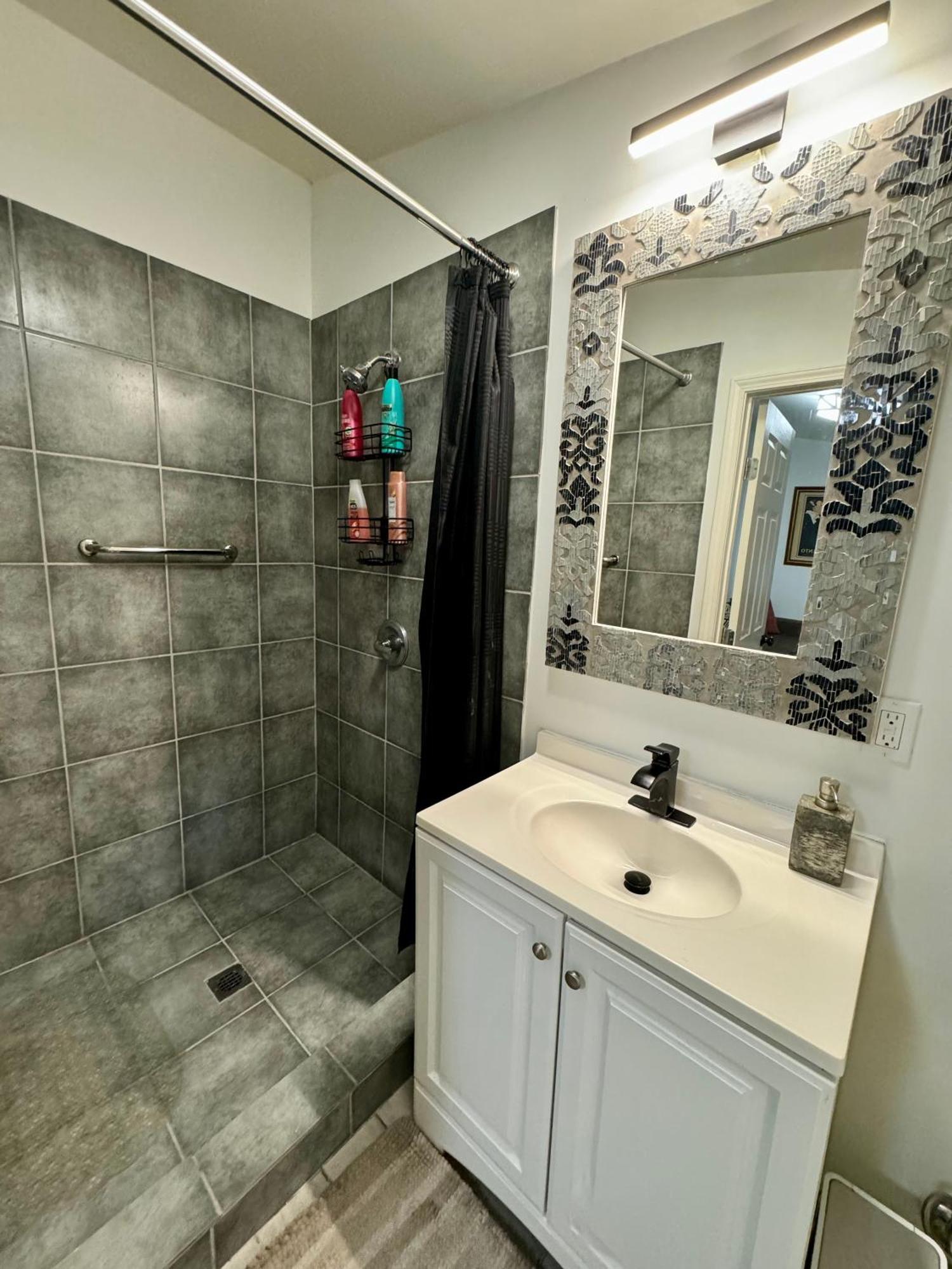 One Bedroom Apartment With Hot Tub 2 Blocks To Magazine Street New Orleans Exteriör bild